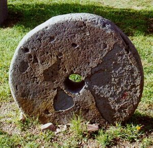 stone-wheel-001